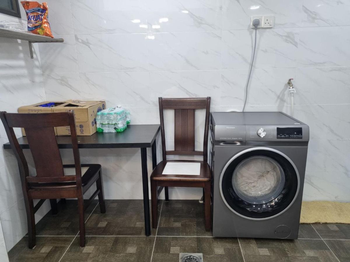 Three-Bedroom House At Tyara Homestay Sunway Petaling Jaya Esterno foto
